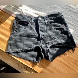 501® HIGH RISE WOMEN'S SHORTS